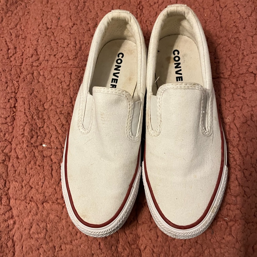 Slip on converse